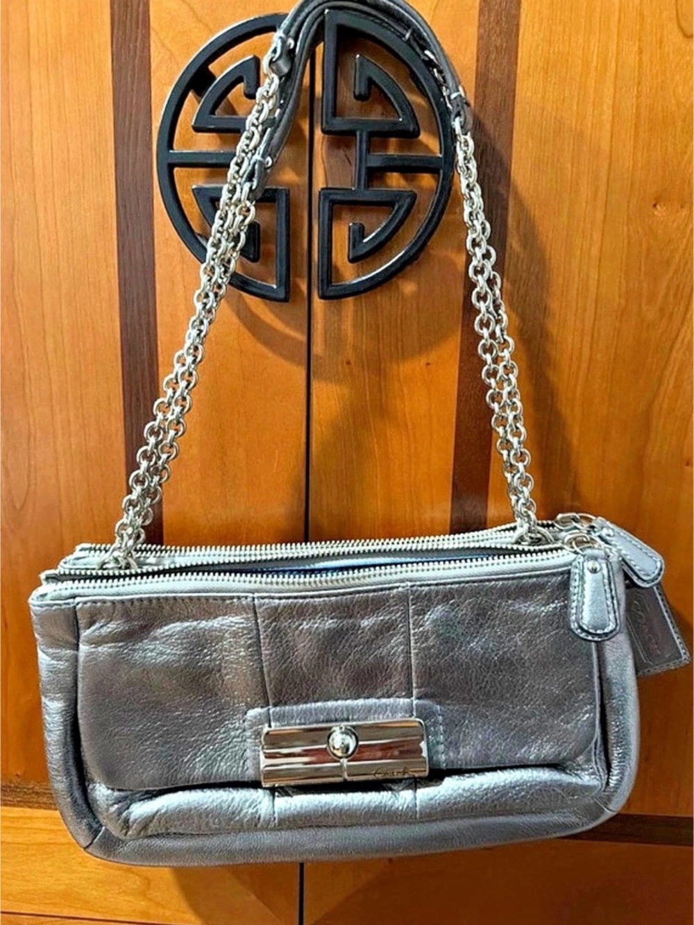 Auth COACH #16818 Kristin Willow Silver Leather Shoulder Bag - Adjustable Chain